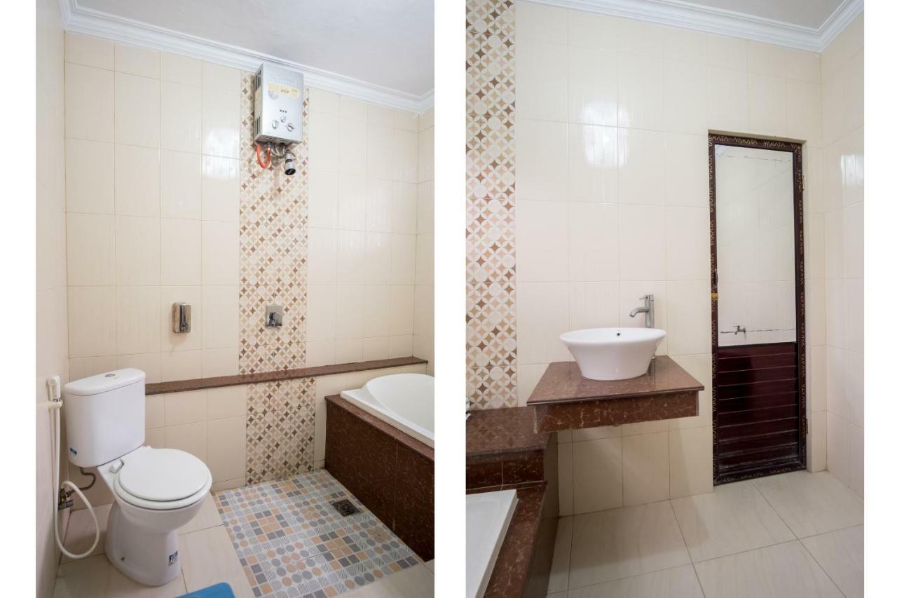 Oyo 619 Naufal Guest House Syariah Medan Ngoại thất bức ảnh